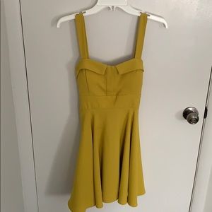 Cute yellow sundress